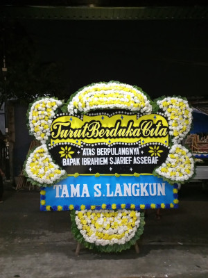 Papan Bunga Duka di Krempong