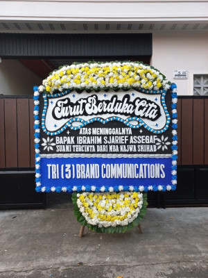 Papan Bunga Duka di Krempong